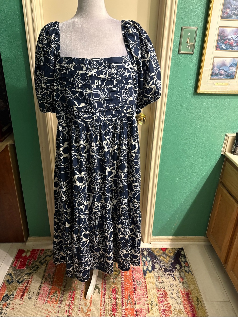 Abercrombie & Fitch Emerson Poplin Navy and White Floral Square-Neck Maxi Dress - Picture 4 of 13